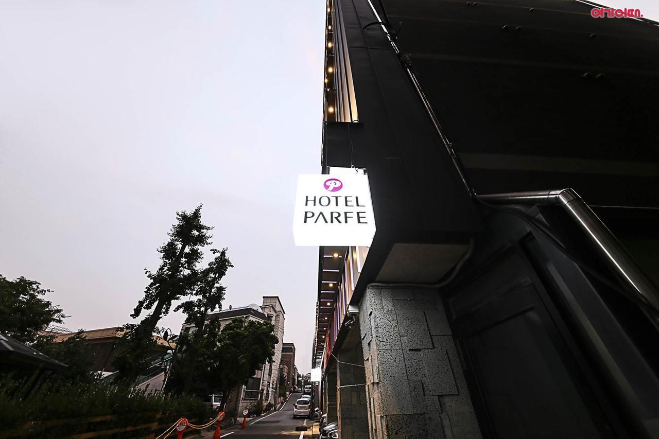 Hotel Parfe Cheonan Buitenkant foto