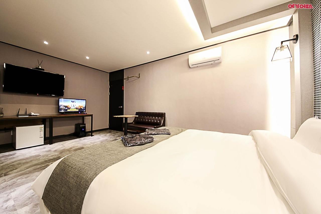 Hotel Parfe Cheonan Buitenkant foto