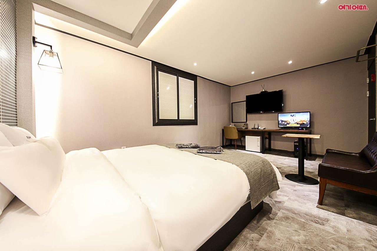 Hotel Parfe Cheonan Buitenkant foto
