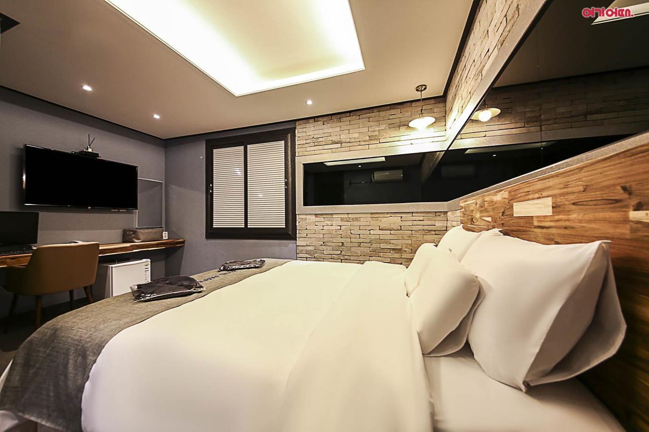 Hotel Parfe Cheonan Buitenkant foto