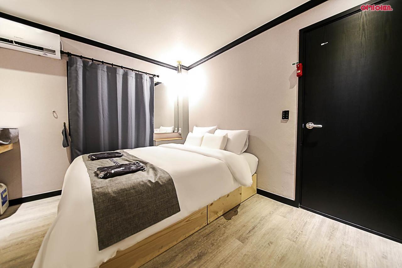 Hotel Parfe Cheonan Buitenkant foto