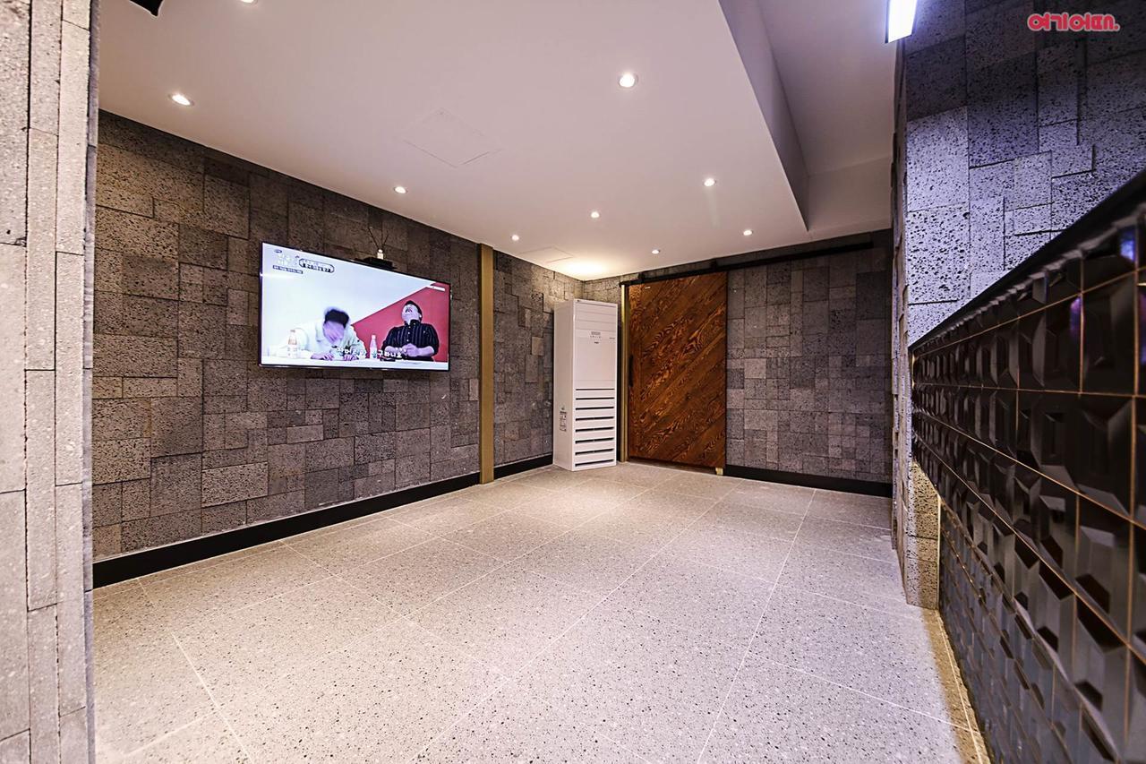 Hotel Parfe Cheonan Buitenkant foto