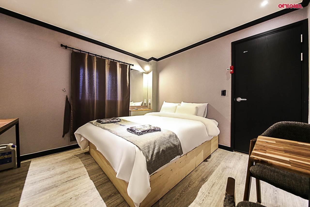 Hotel Parfe Cheonan Buitenkant foto